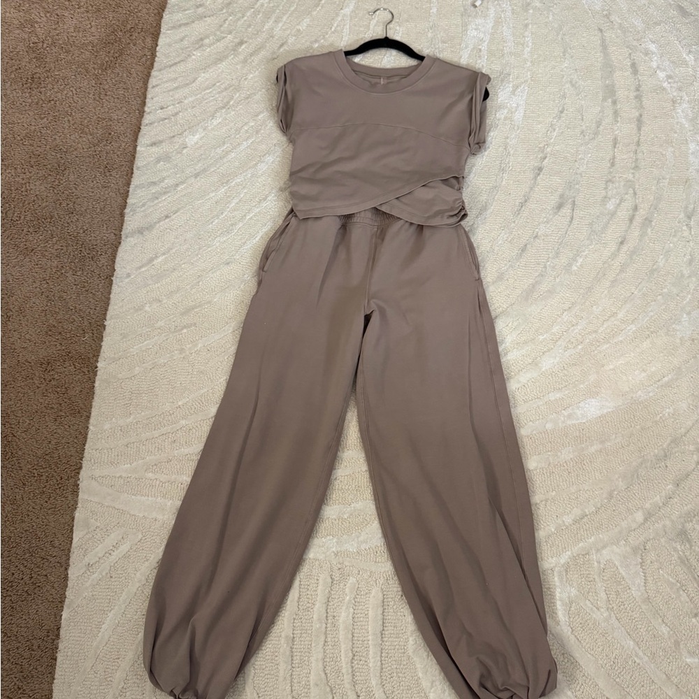 FP Movement by Free People Hot Shot crossover set